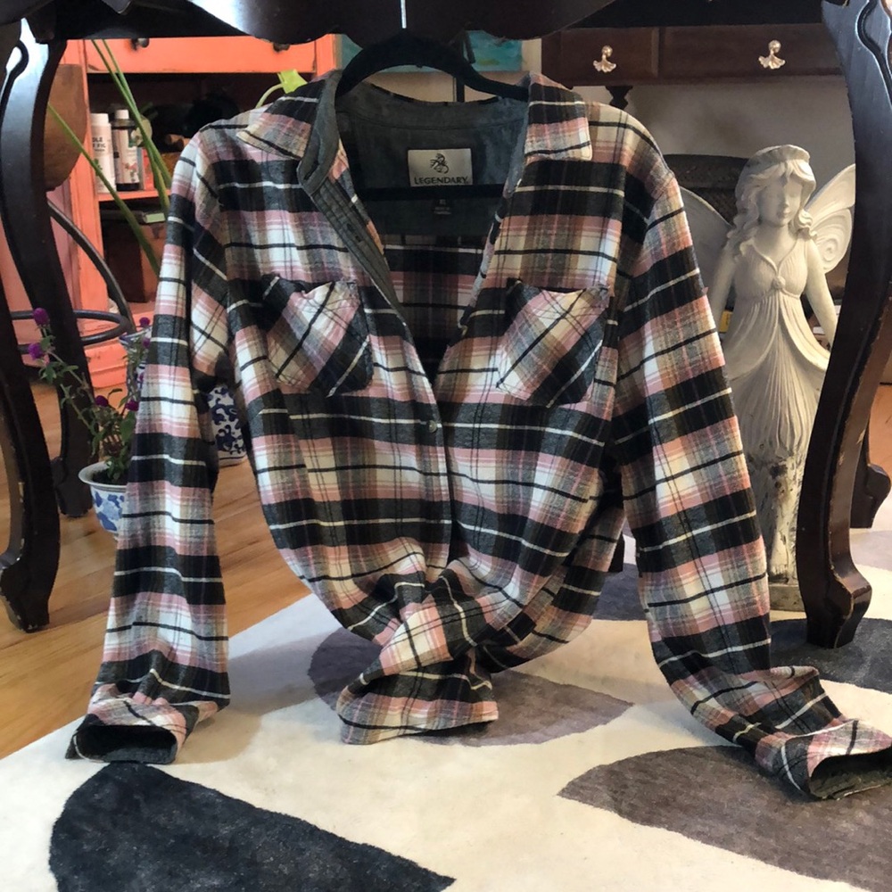Legendary Whitetails Women's Flannel, Long Sleeve, Pink/White Fitted Button Down